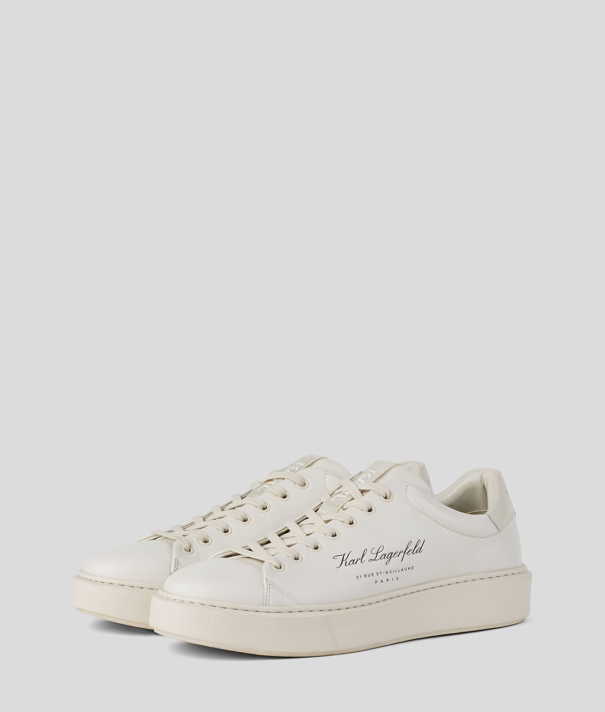 (image for) Value-Packed Maxi Kup Hotel Karl Trainers